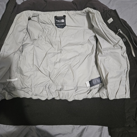 The North Face 600 Brown Bomber/Puffer Goose Down Fill  W/Detachable Hood Sz M - Picture 17 of 17